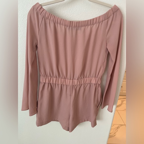 Dusty pink bcbg maxazria romper - Picture 3 of 4